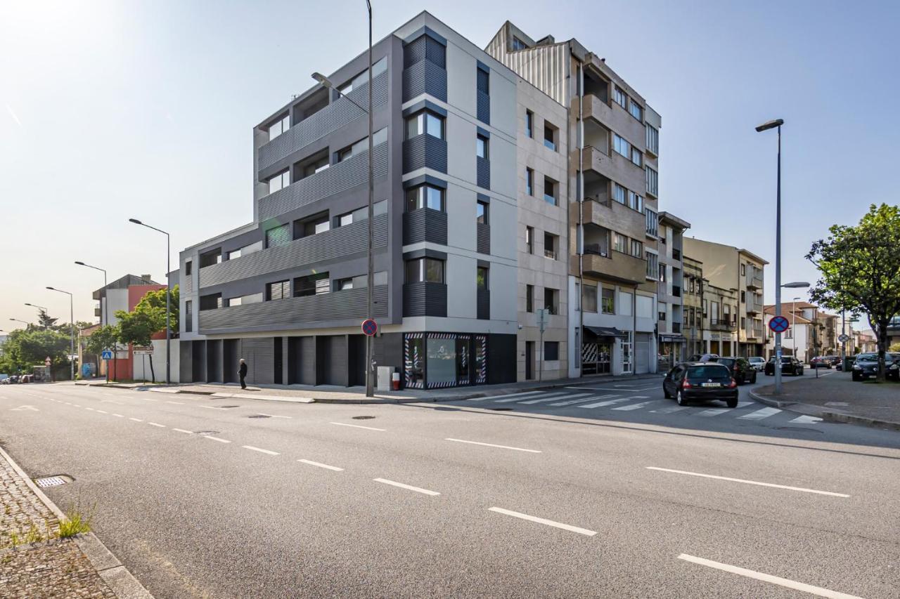 Nomads Lux - 2Bdr & Parking Flores Square Porto Kültér fotó